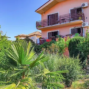 Marinici - With Private Parking Appartement Rijeka